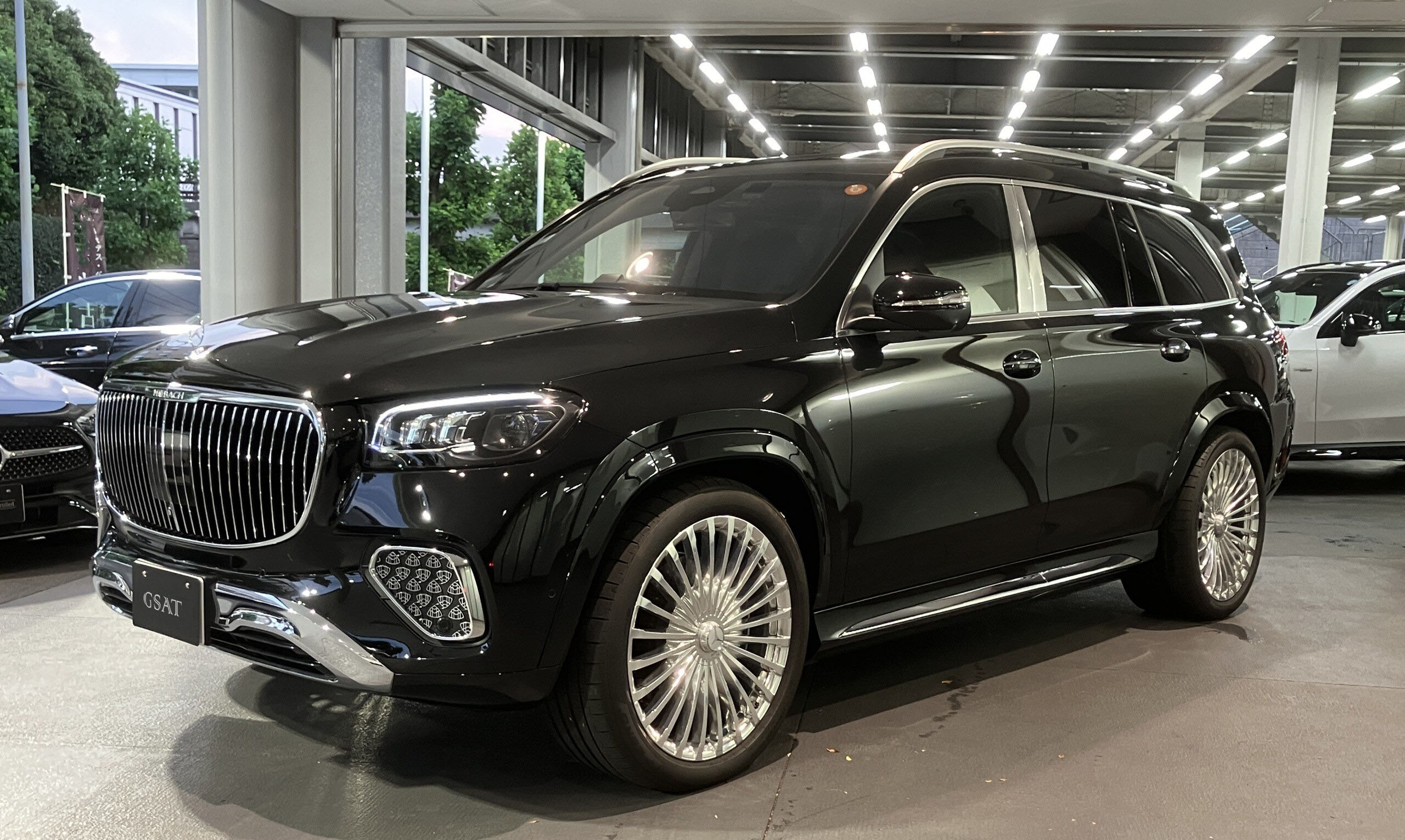 2025 MERCEDES-MAYBACH GLS600 4MATIC FIRST CLASS PACKAGE